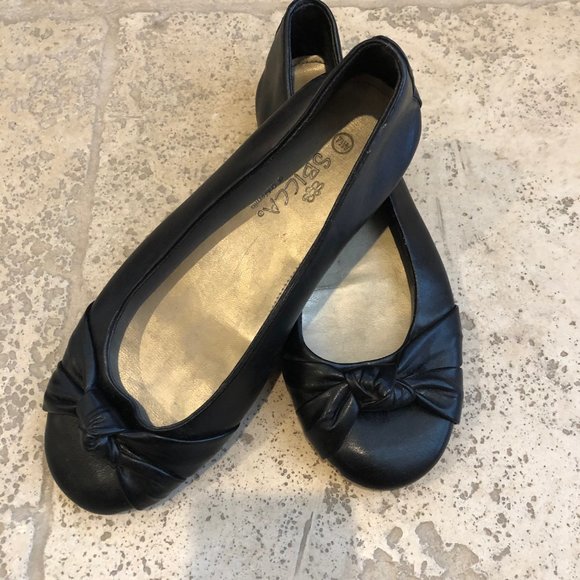 Sbicca black slip on flats Size 7.5 W - Picture 2 of 6